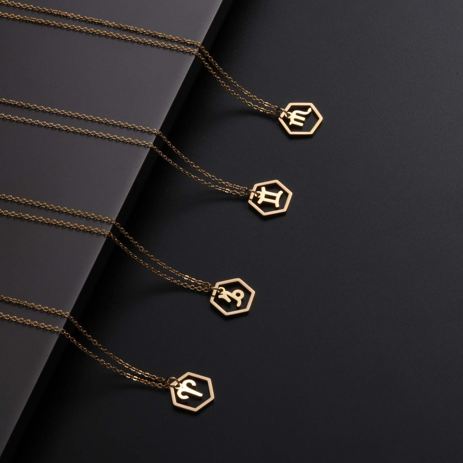 18K Gold Plated Astrology Necklace for Women Jewelry,12 Zodiac Pendant Horoscope Constellations Necklace